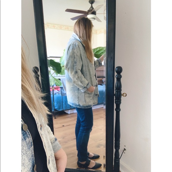 Vintage oversized distressed trendy denim jacket - Picture 7 of 7